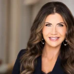 kristi noem height